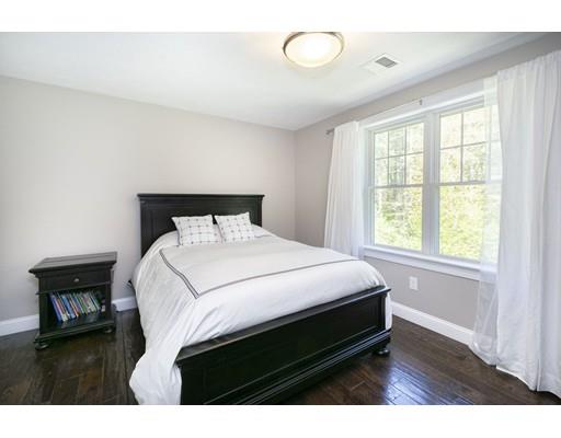 70 Sunset Point Hanover, MA 02339 - Photo 18 of 34