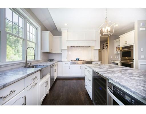 70 Sunset Point Hanover, MA 02339 - Photo 3 of 34