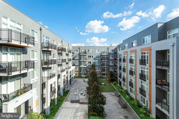 $349,000 | 145 Riverhaven Drive, Unit 208, National Harbor, MD 20745
