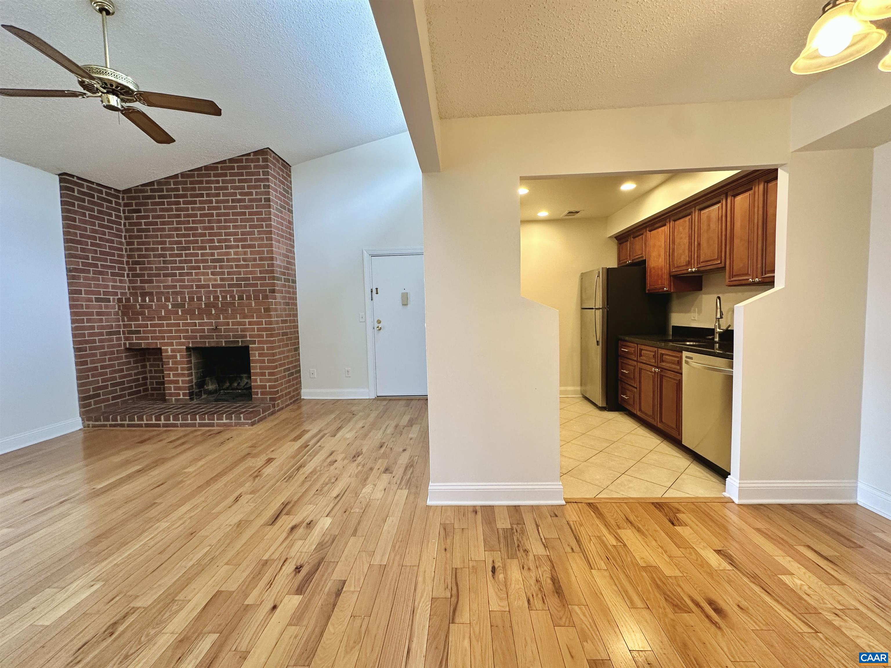 138 Green Turtle Lane, Unit 12 Charlottesville, VA 22901 - Photo 2 of 32