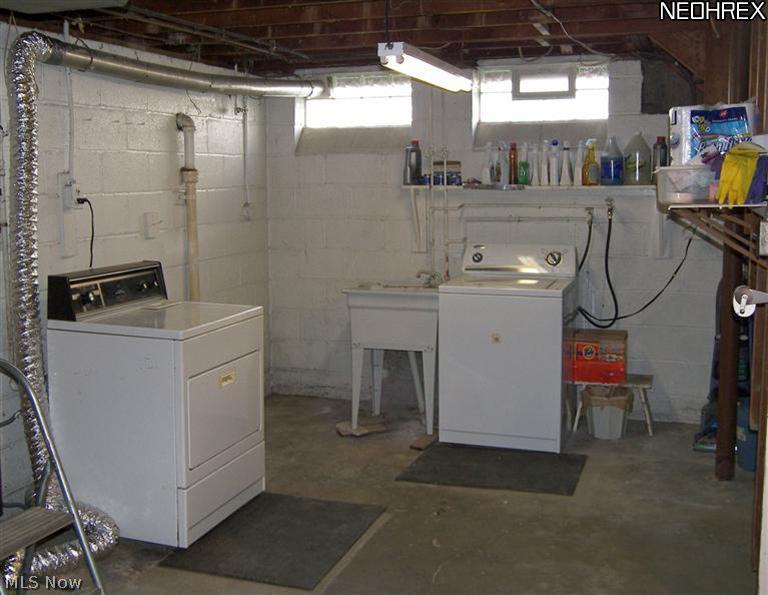 29959 Warren Road Wickliffe, OH 44092 - Photo 21 of 25 Gallery Image 21