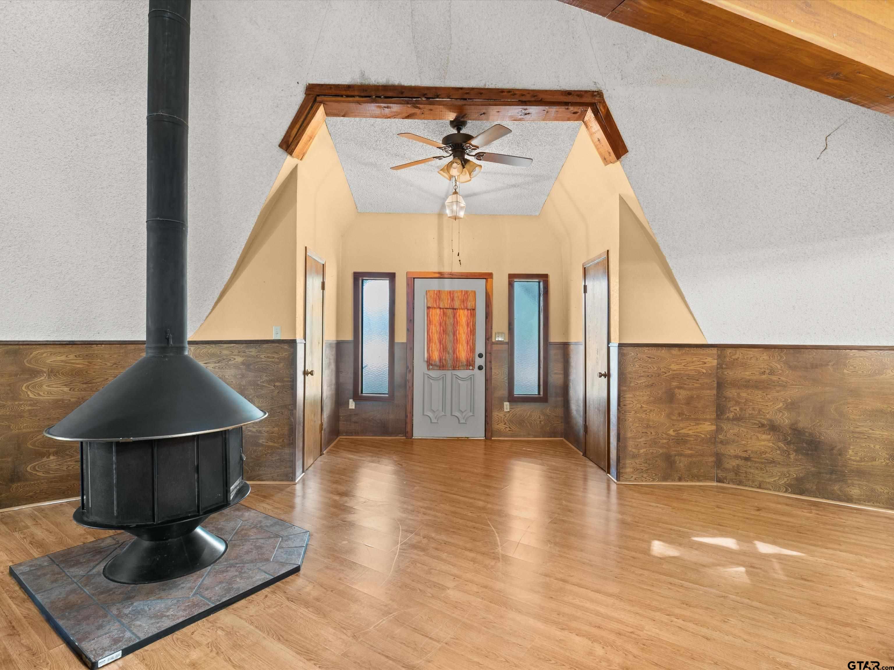 637 County Road 3201 Daingerfield, TX 75638 - Photo 11 of 33