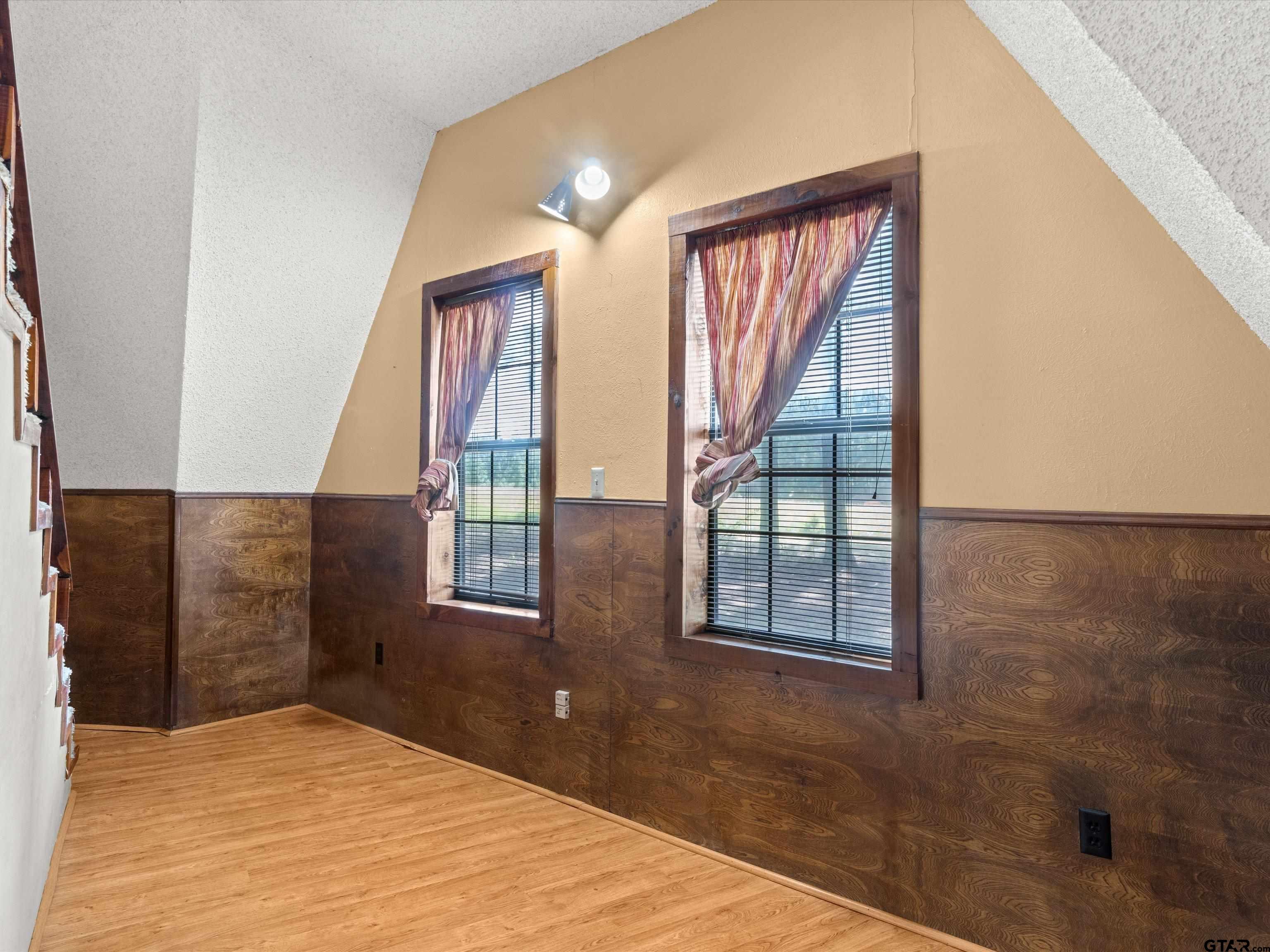 637 County Road 3201 Daingerfield, TX 75638 - Photo 24 of 33 a view of an entryway