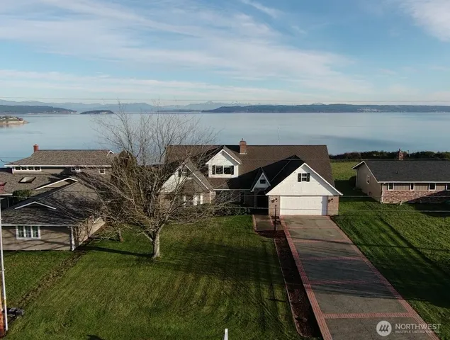 $1,350,000 | 1418 Bonnie View Acres Road, Oak Harbor, WA 98277