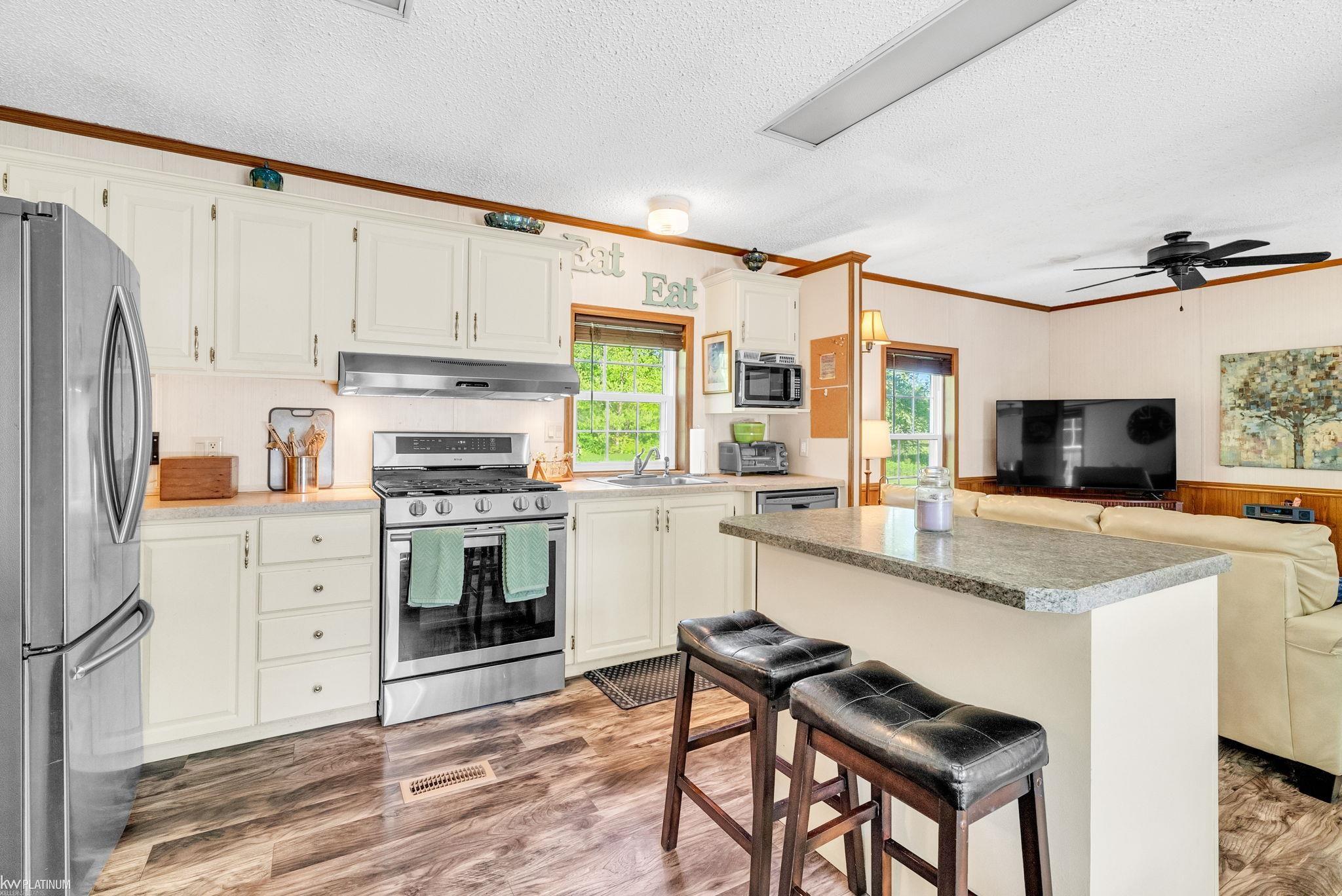 6333 Griswold Road Smiths Creek, MI 48074 - Photo 12 of 22