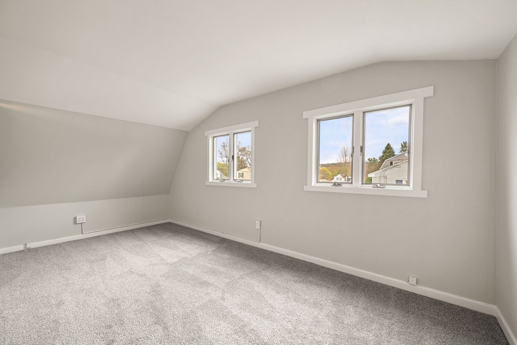 15 Waterman Road Auburn, MA 01501 - Photo 22 of 41 Gallery Image 22