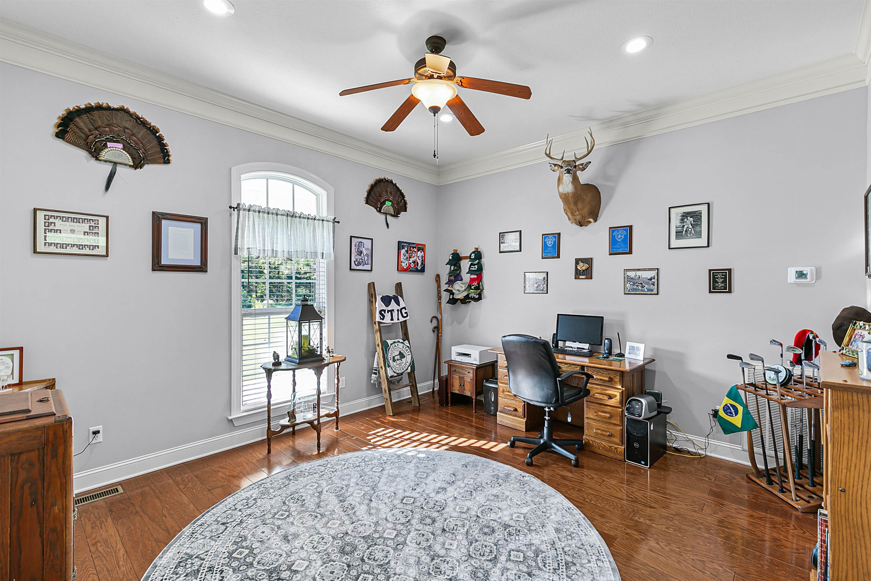 400 Hughes Road East Jackson, TN 38305 - Photo 21 of 36 a living room with furniture and a window
