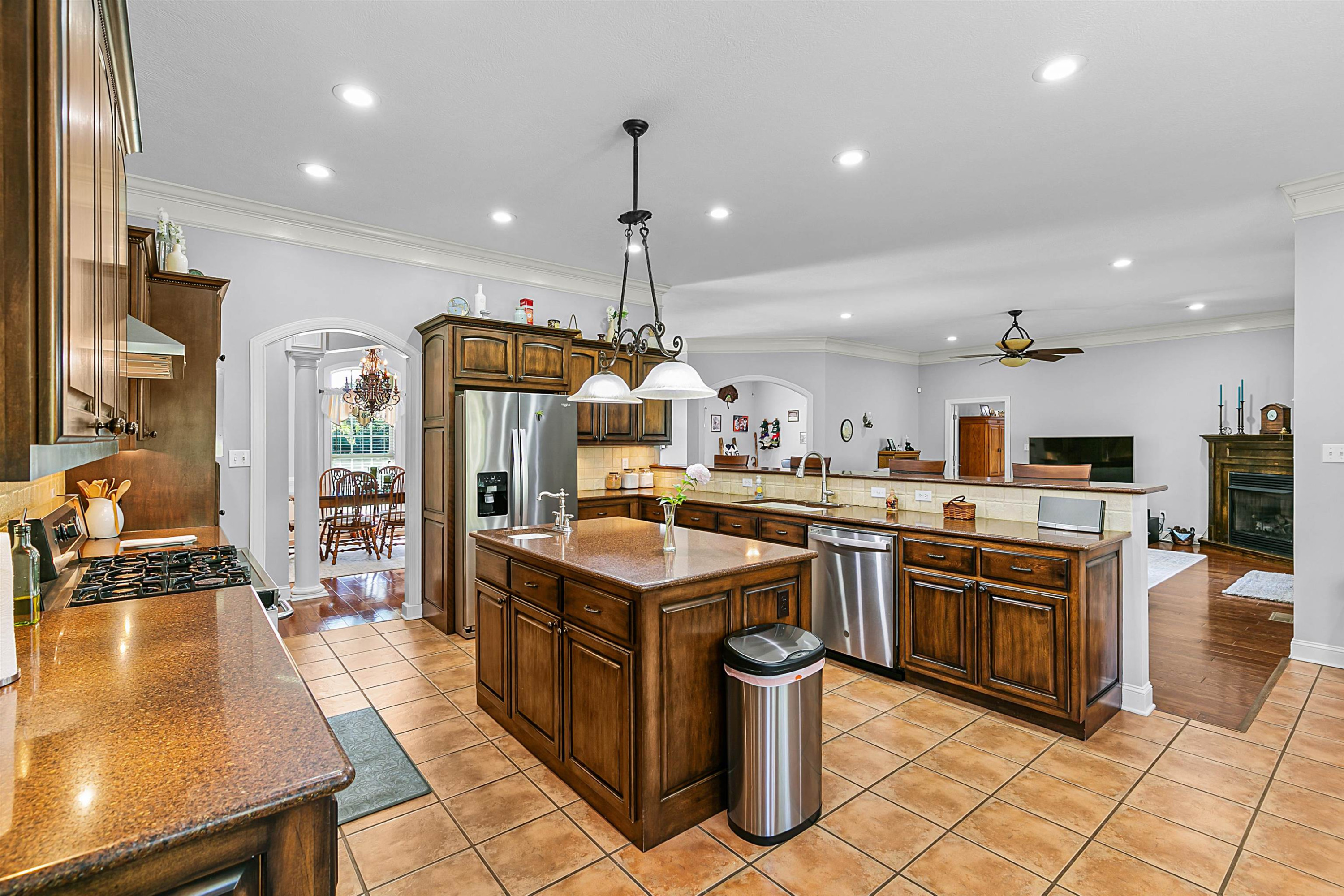 400 Hughes Road East Jackson, TN 38305 - Photo 27 of 36 a kitchen with lots of counter top space