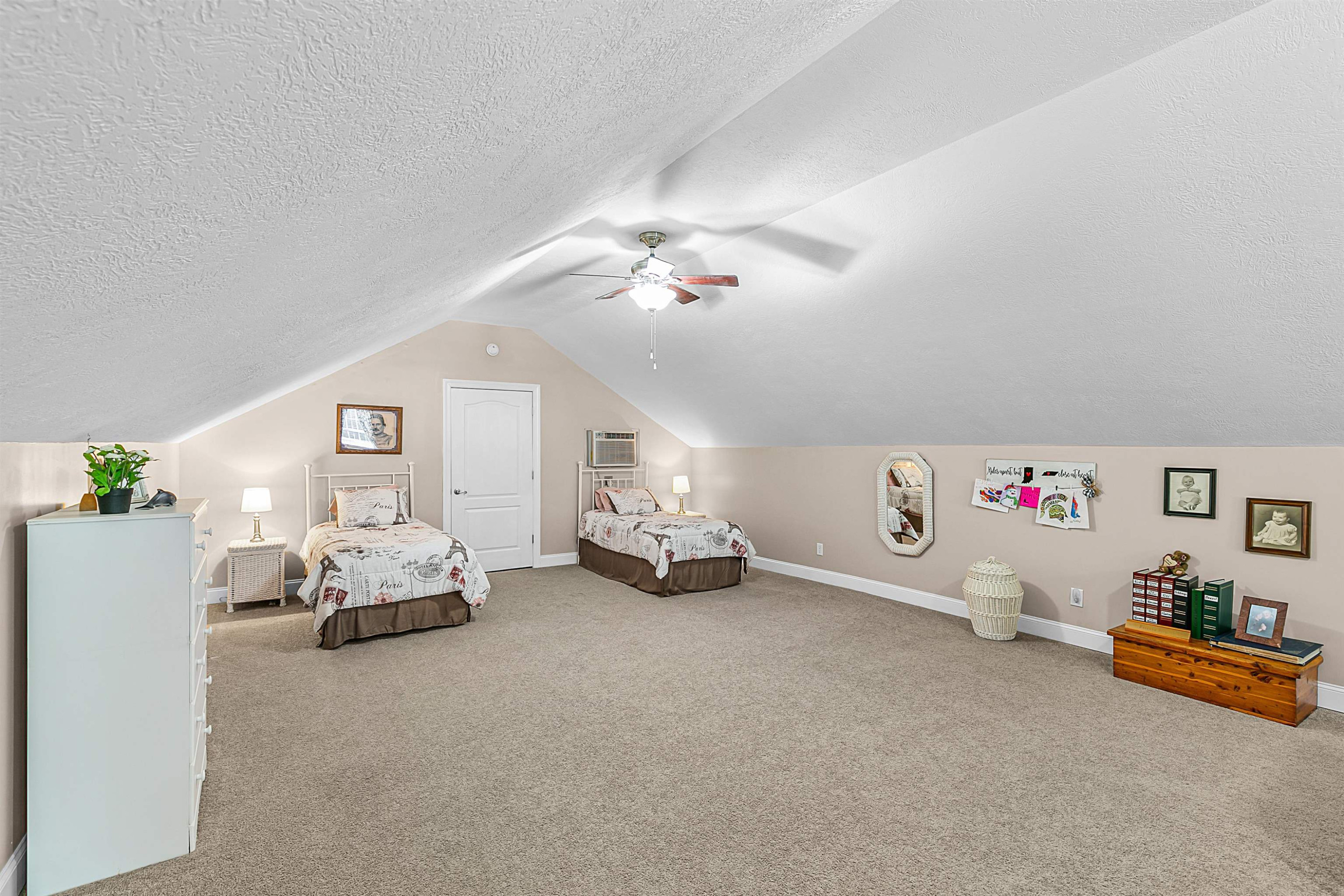 400 Hughes Road East Jackson, TN 38305 - Photo 33 of 36 a view of a livingroom with toys