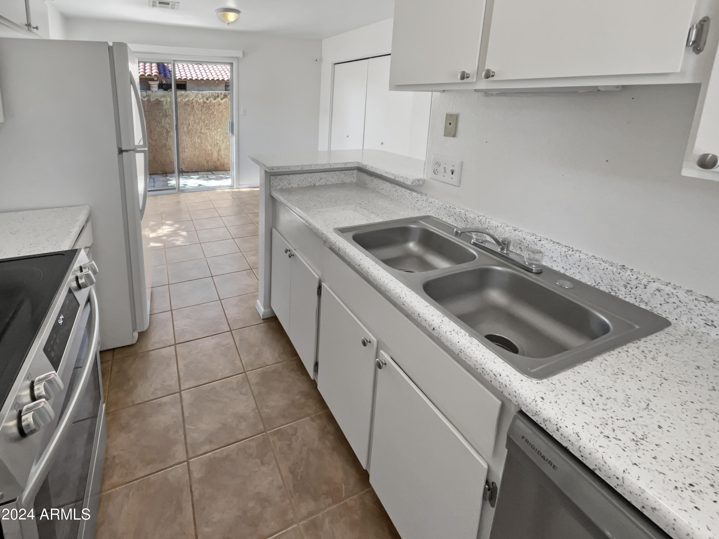 95 North Cooper Road, Unit 61 Chandler, AZ 85225 - Photo 17 of 26 listing_16