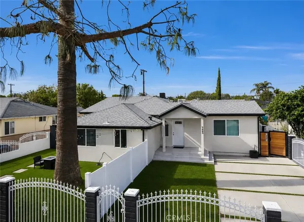$1,750,000 | 7445 Oakdale Avenue, Winnetka, CA 91306
