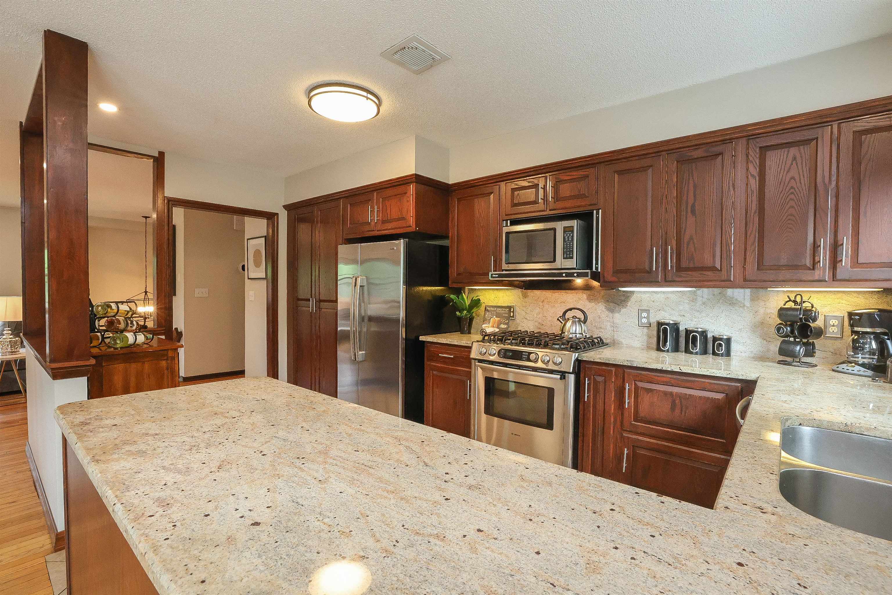 1327 Beech Street Manchester, NH 03104 - Photo 14 of 58