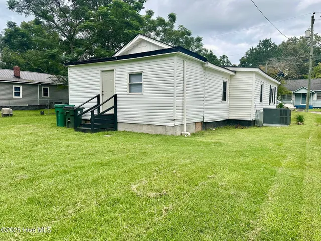 $97,500 | 118 Hill Street, Williamston, NC 27892