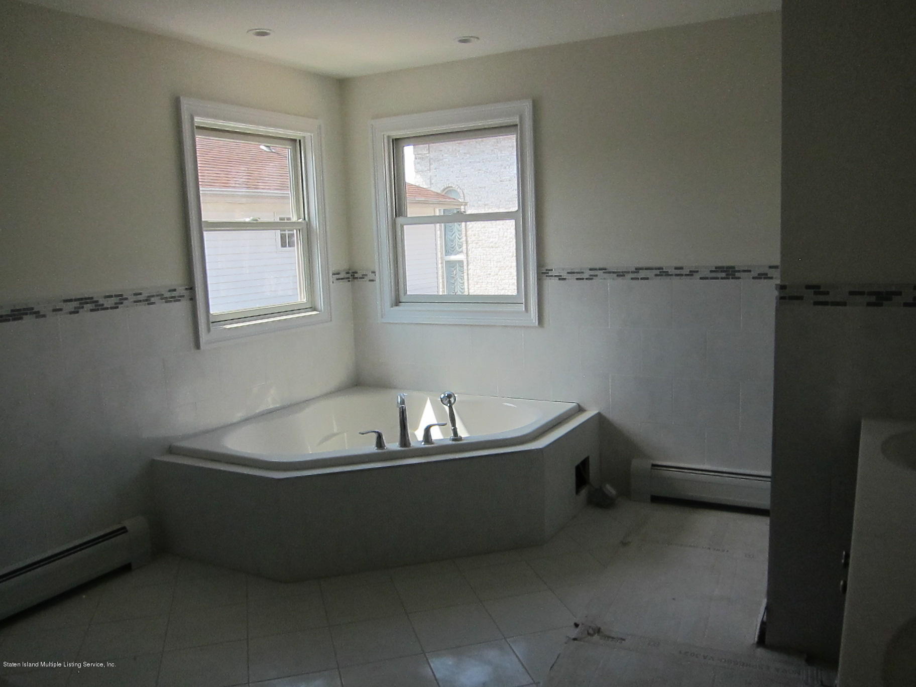 39 Sandgap Street Staten Island, NY 10312 - Photo 15 of 33 IMG_0292