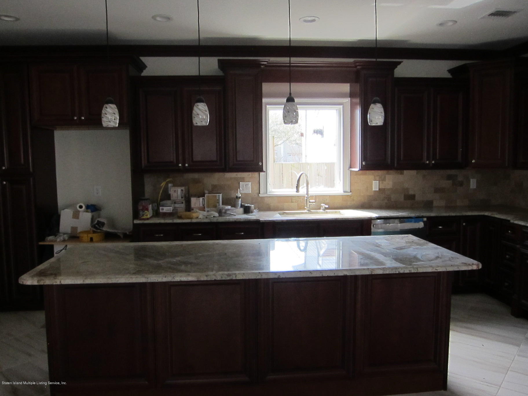 39 Sandgap Street Staten Island, NY 10312 - Photo 8 of 33 IMG_0283