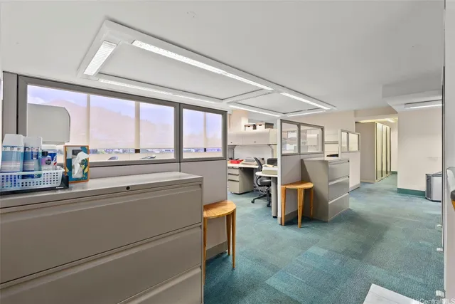 $725,000 | 222 South Vineyard Street, Unit PH4, Honolulu, HI 96813