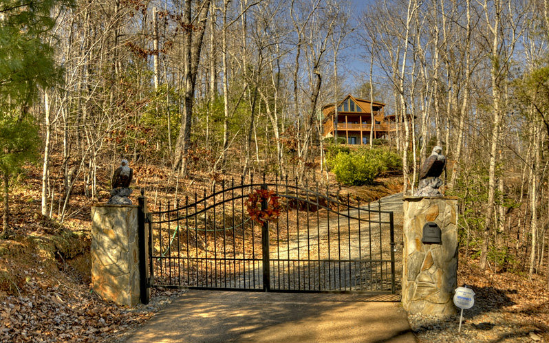 235 Squirrel Hunting Road Ellijay, GA 30536 - Photo 1 of 1 Main View