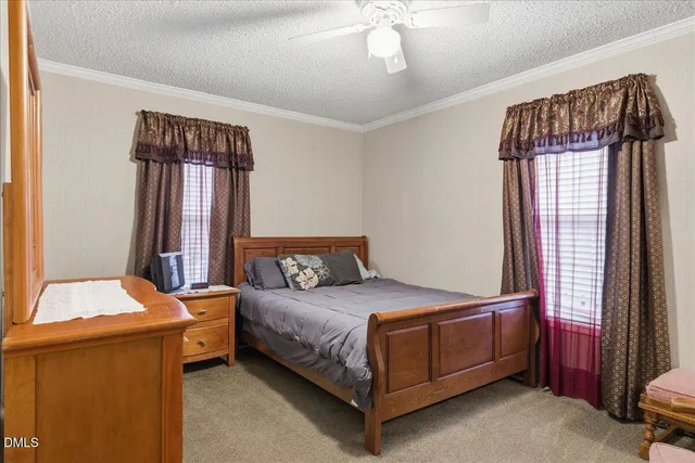 $350,000 | 152 Leisure Lane, Manson, NC 27553