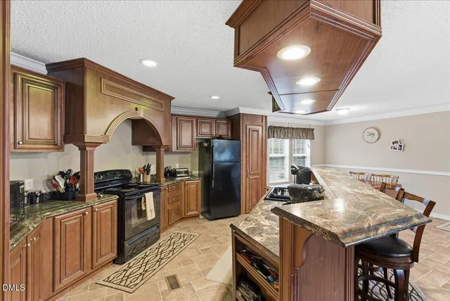 $350,000 | 152 Leisure Lane, Manson, NC 27553