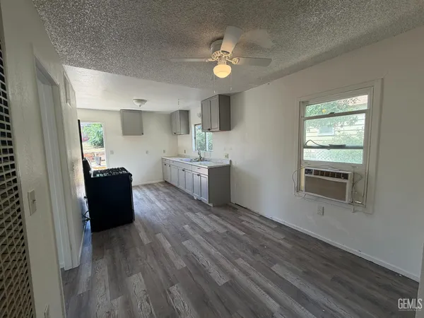 $225,000 | Undisclosed Address, Taft, CA 93268