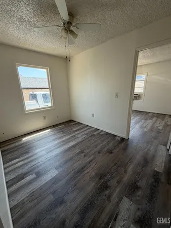 $225,000 | Undisclosed Address, Taft, CA 93268