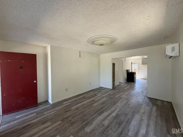 $225,000 | Undisclosed Address, Taft, CA 93268