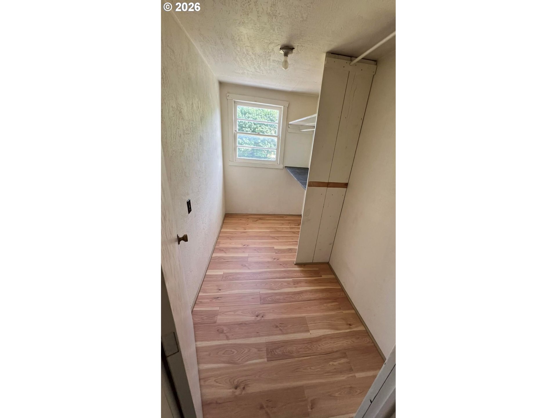 9060 Azalea-Glen Road Glendale, OR 97442 - Photo 12 of 16