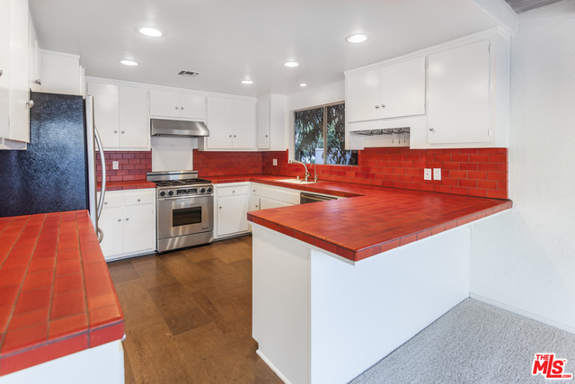 31258 Bailard Road, Unit 2 Malibu, CA 90265 - Photo 5 of 18 Gallery Image 5