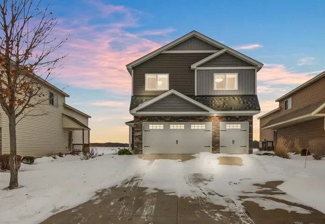 $364,900 | 9039 Golden Pond Lane North, Monticello, MN 55362