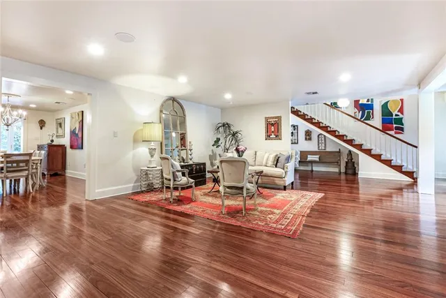 $1,297,000 | 516 Betz Place, Metairie, LA 70005