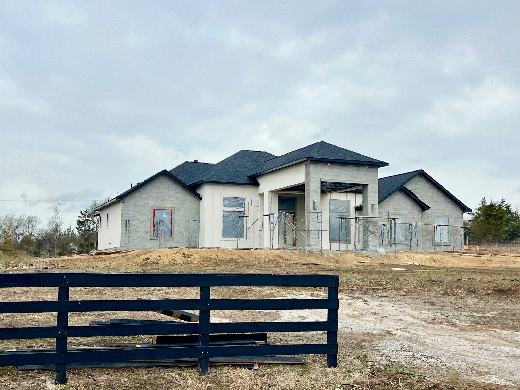 14380 Childress Rnch Drive Washington, TX 77880 - Photo 10 of 11 a front view of a house with a yard