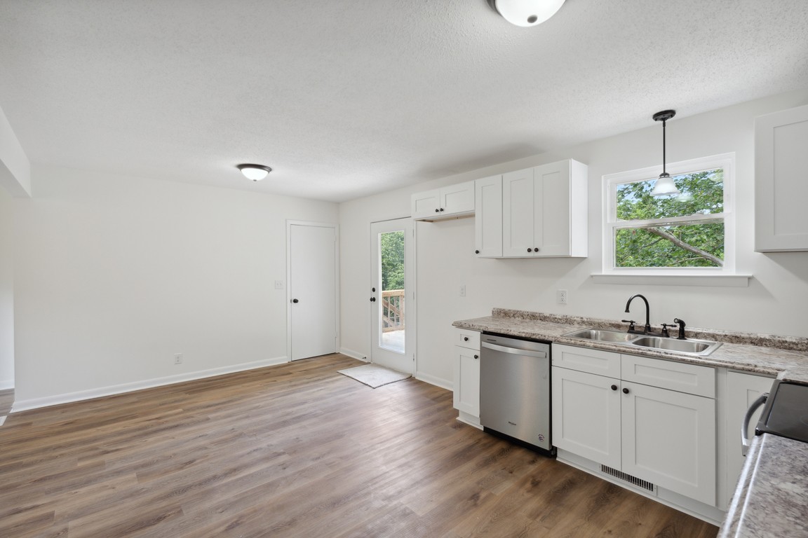 255 Raintree Drive Clarksville, TN 37042 - Photo 13 of 31 Gallery Image 13