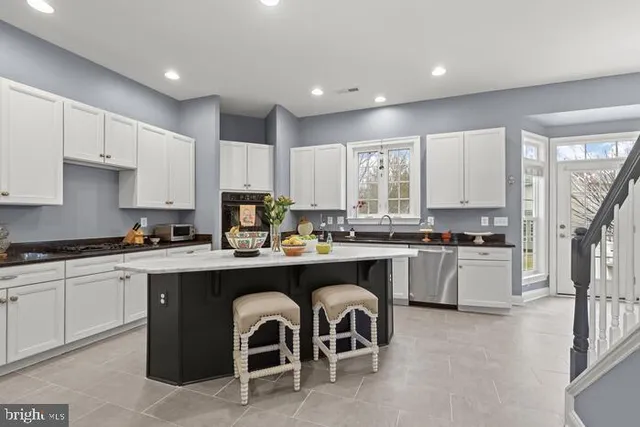 $6,900 | 2520 Stone Cliff Drive, Baltimore, MD 21209