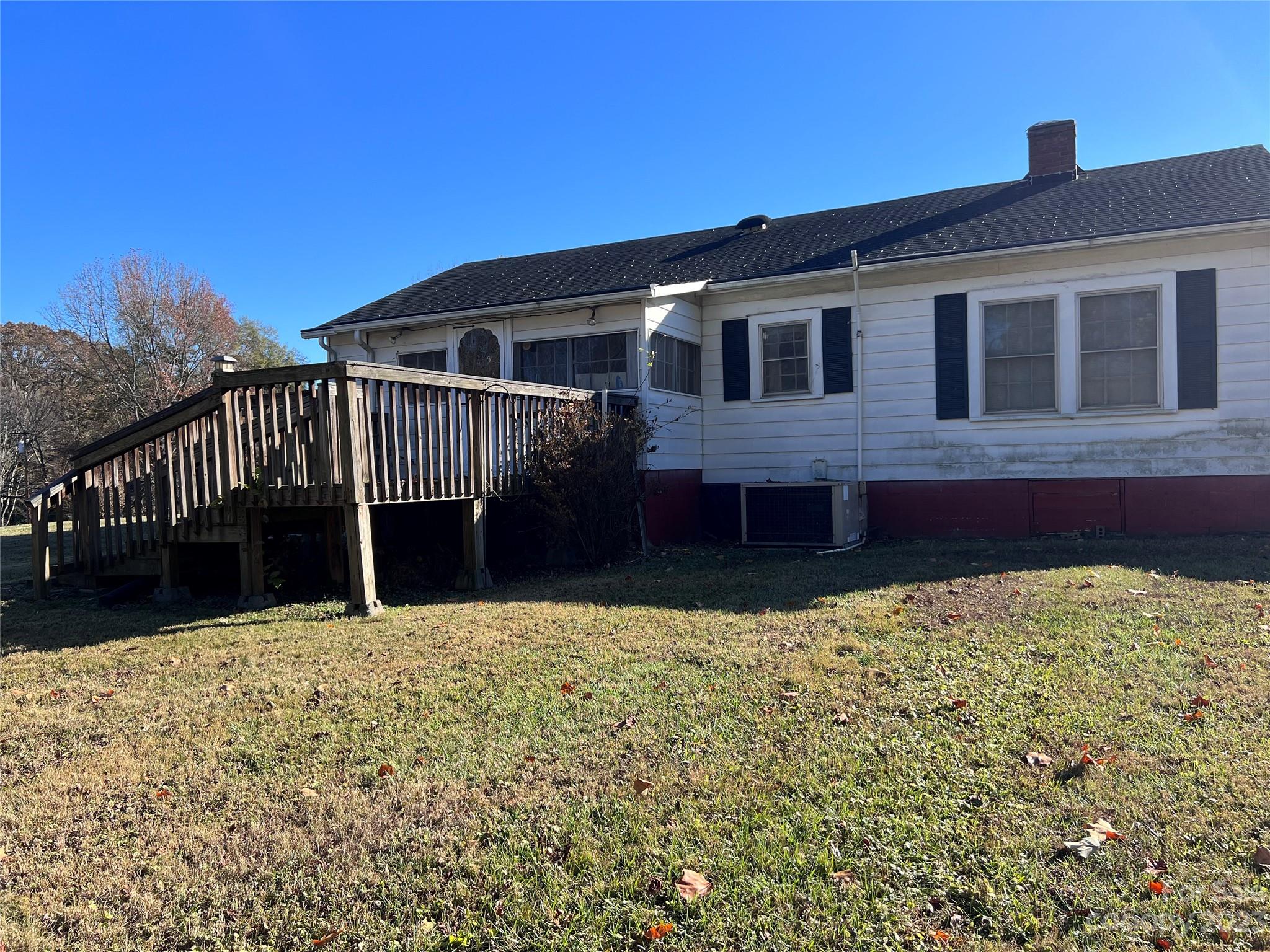 127 River Loop Road Belmont, NC 28012 - Photo 7 of 34 a house view with a outdoor space