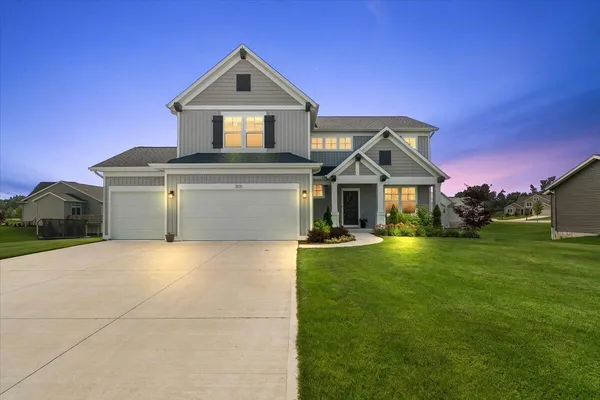 $649,900 | 3131 Timberpine Avenue, Holland, MI 49424