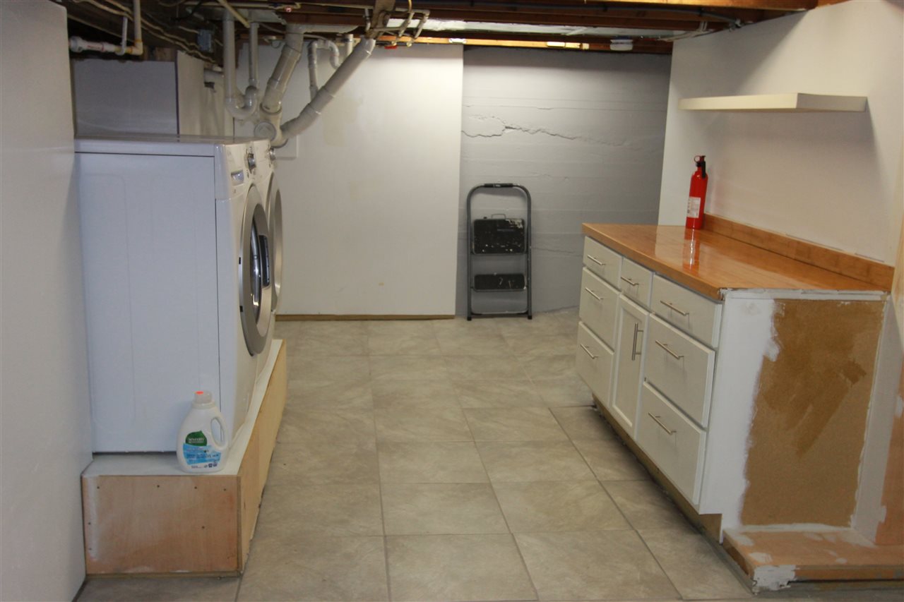 1 Newton Road Plaistow, NH 03865 - Photo 22 of 23