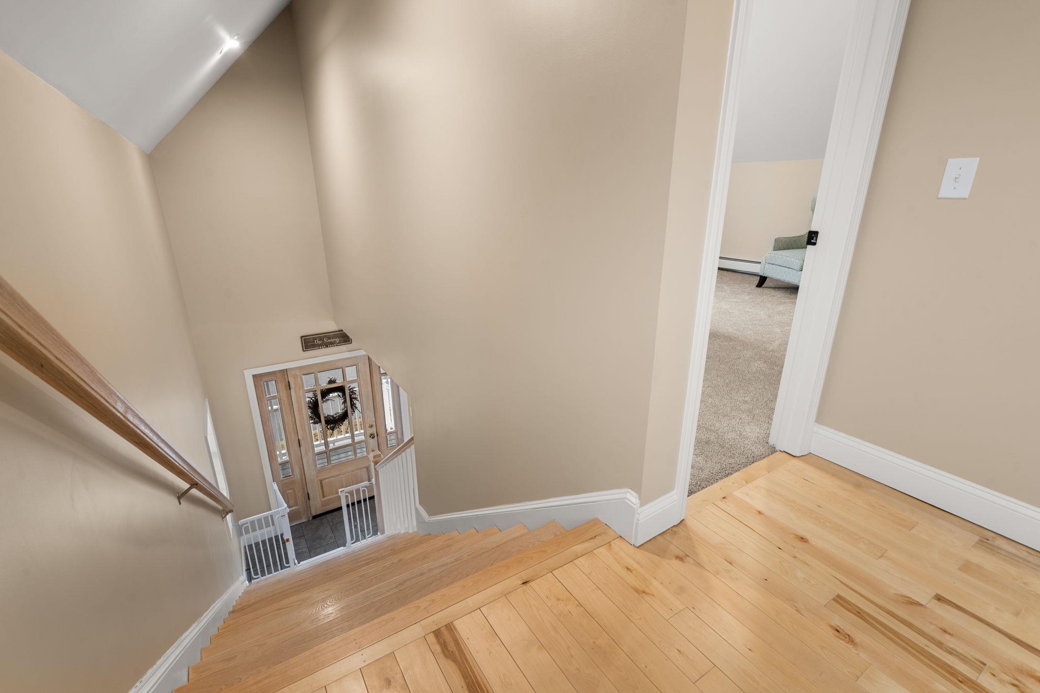 7 Mt Pleasant Street Derry, NH 03038 - Photo 24 of 39