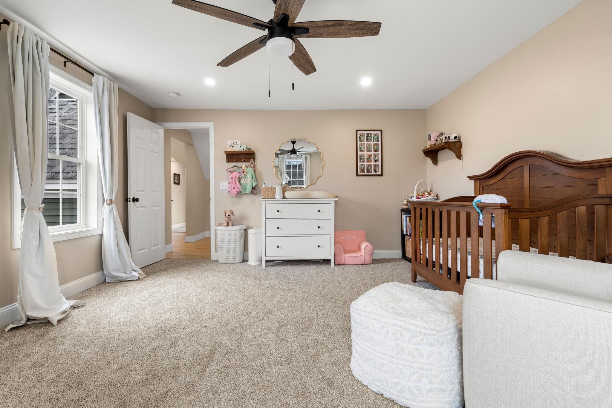 7 Mt Pleasant Street Derry, NH 03038 - Photo 27 of 39