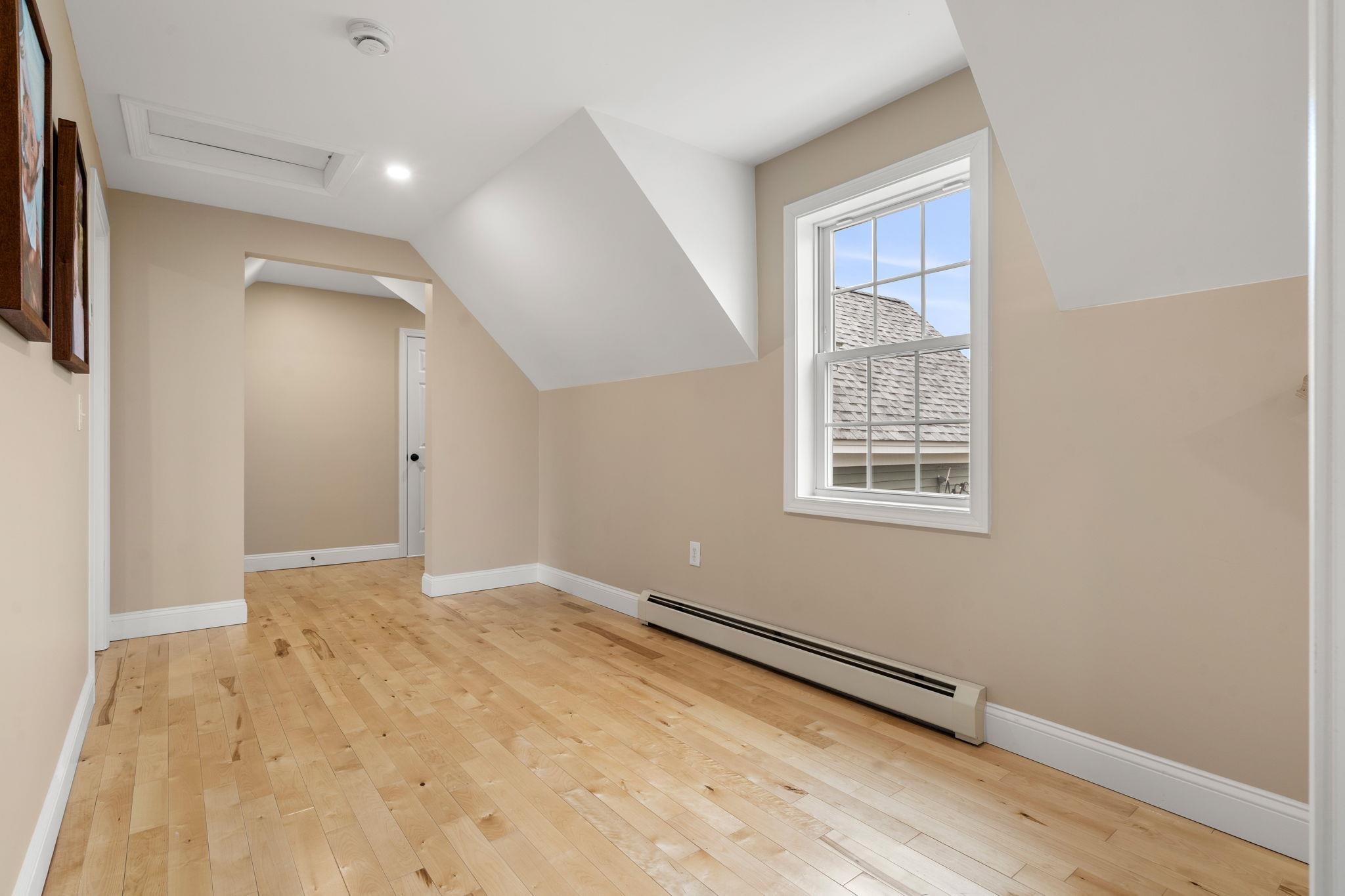 7 Mt Pleasant Street Derry, NH 03038 - Photo 33 of 39