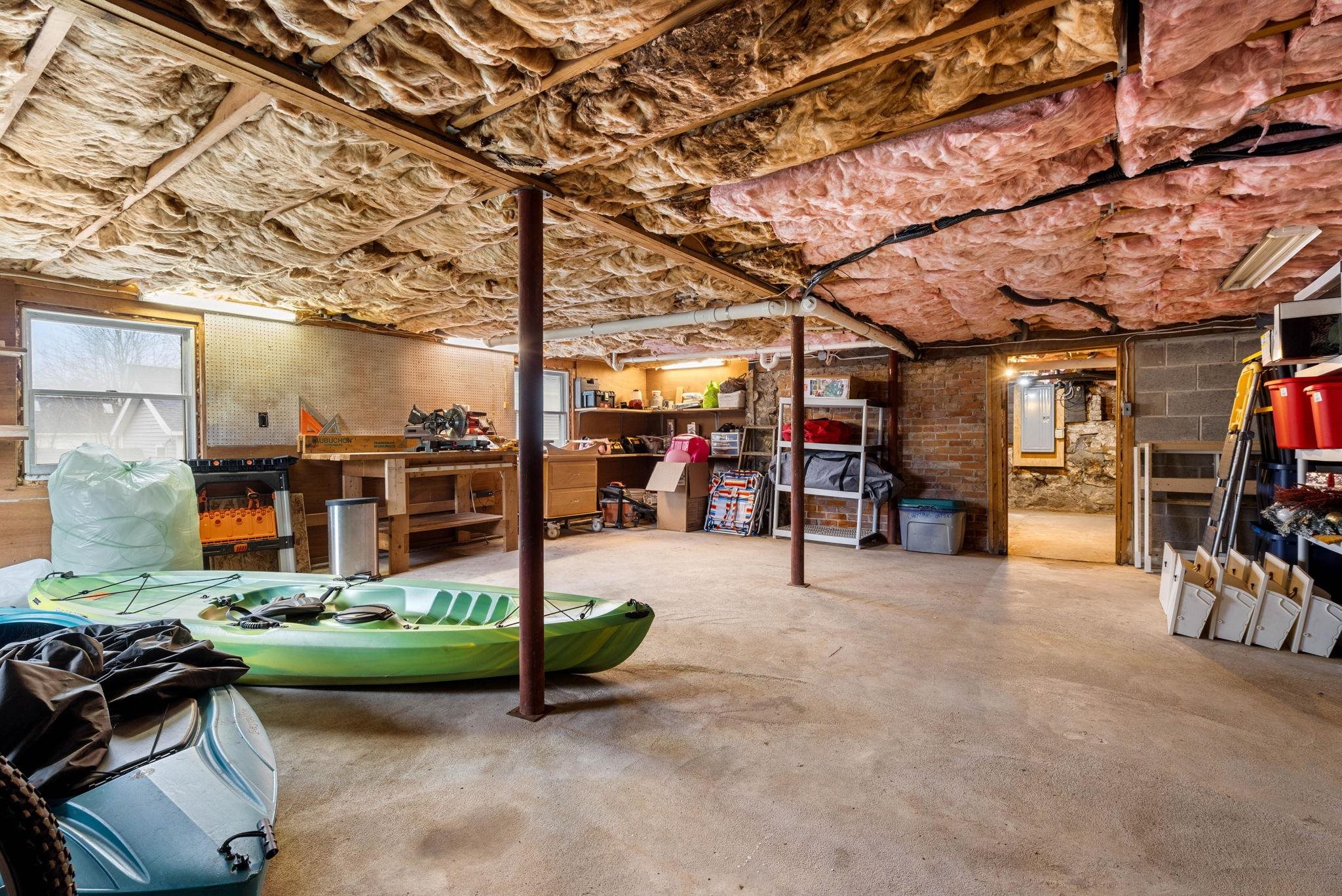 7 Mt Pleasant Street Derry, NH 03038 - Photo 34 of 39