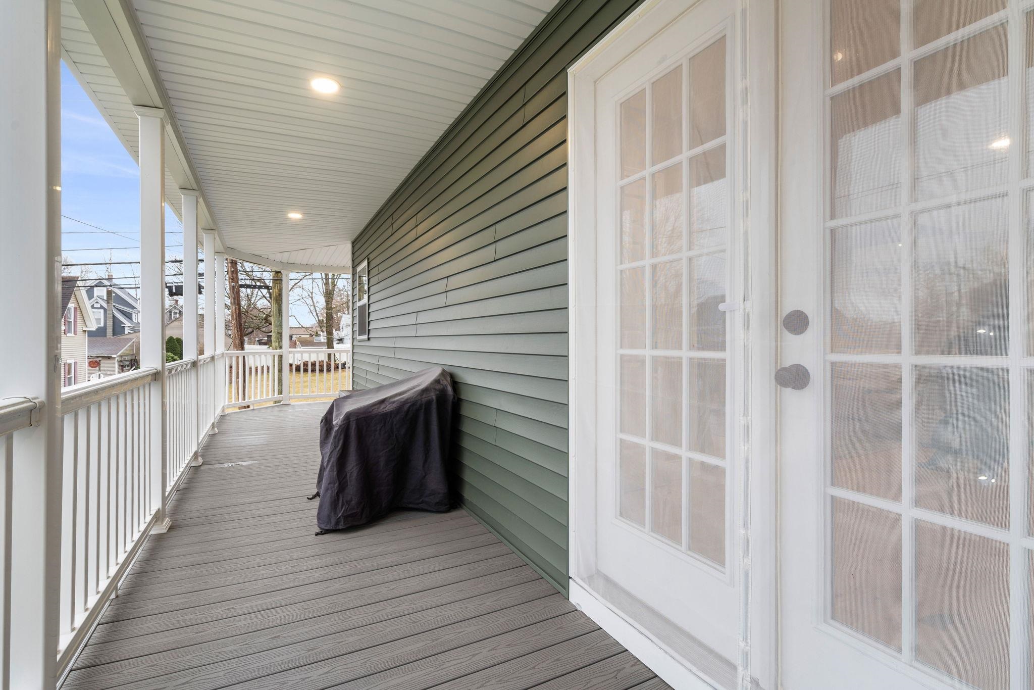 7 Mt Pleasant Street Derry, NH 03038 - Photo 38 of 39