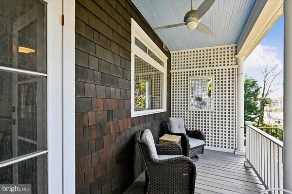 a view of entryway