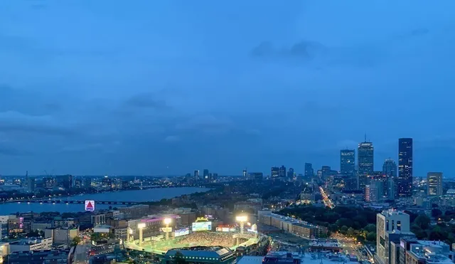 $2,286,000 | 188 Brookline Avenue, Unit 22E, Boston, MA 02215