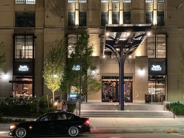 $2,286,000 | 188 Brookline Avenue, Unit 22E, Boston, MA 02215