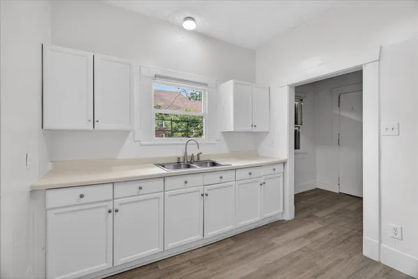 $1,500 | 1607 Holman Street, Houston, TX 77004