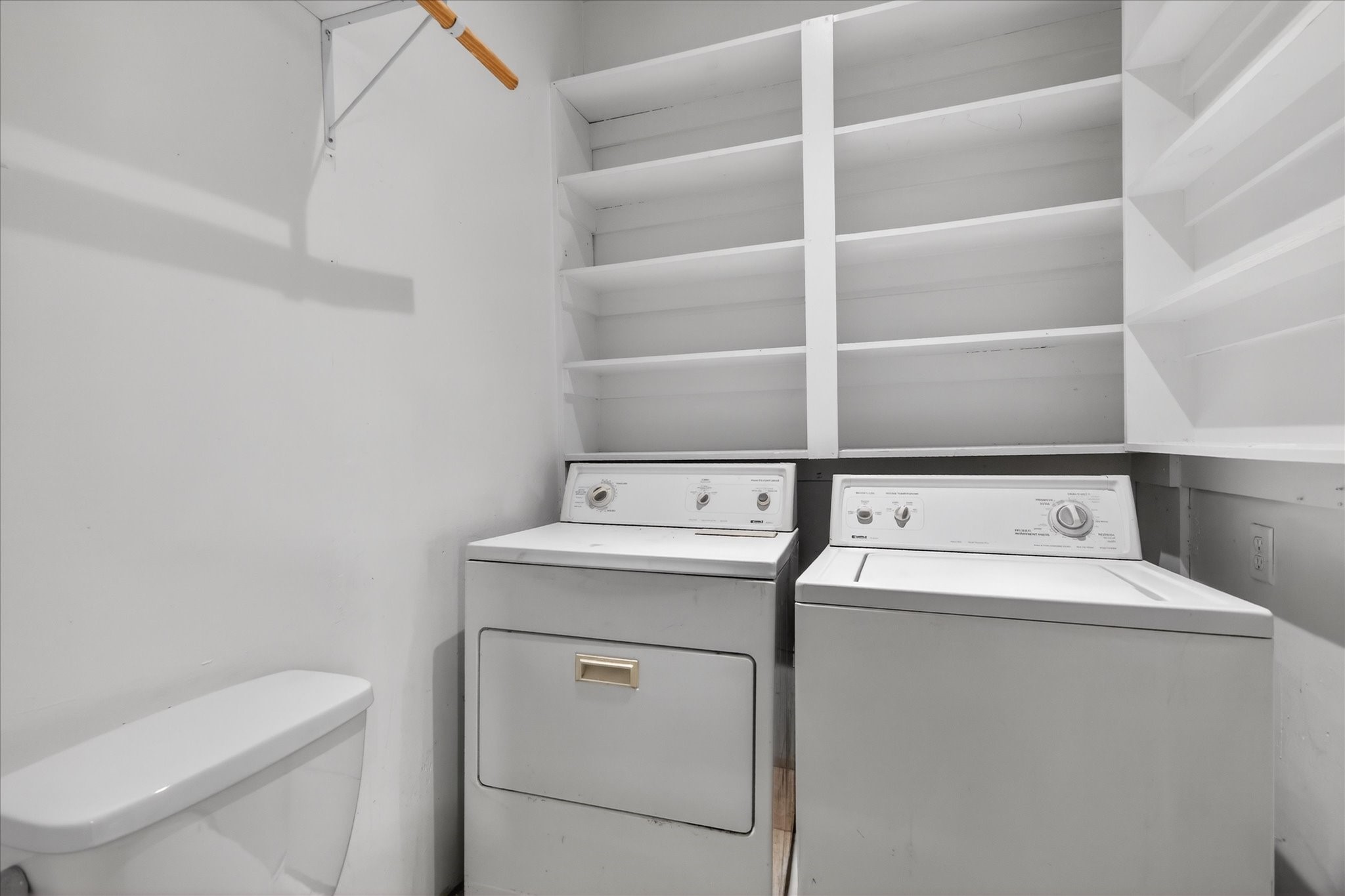 1607 Holman Street Houston, TX 77004 - Photo 12 of 24