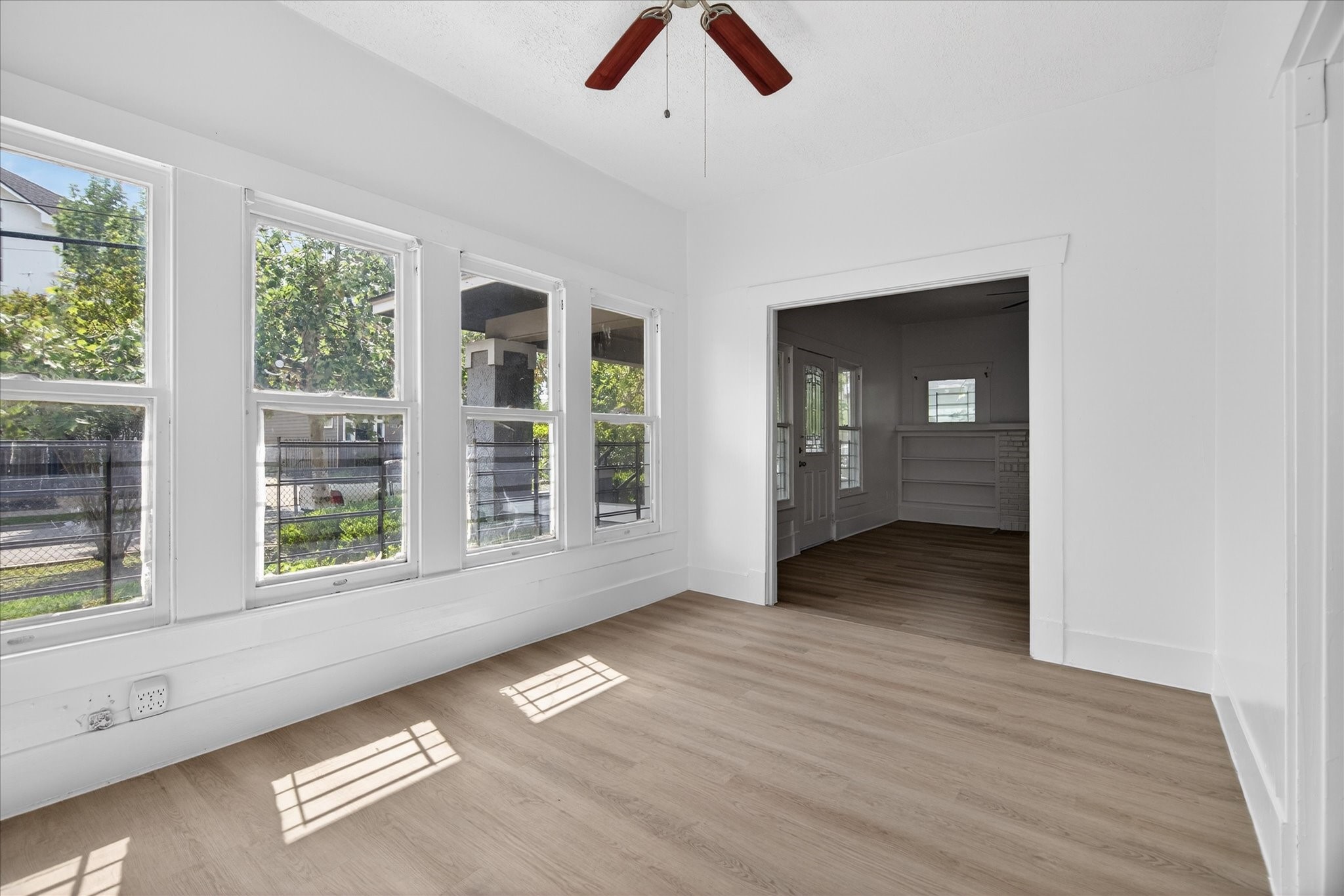 1607 Holman Street Houston, TX 77004 - Photo 14 of 24
