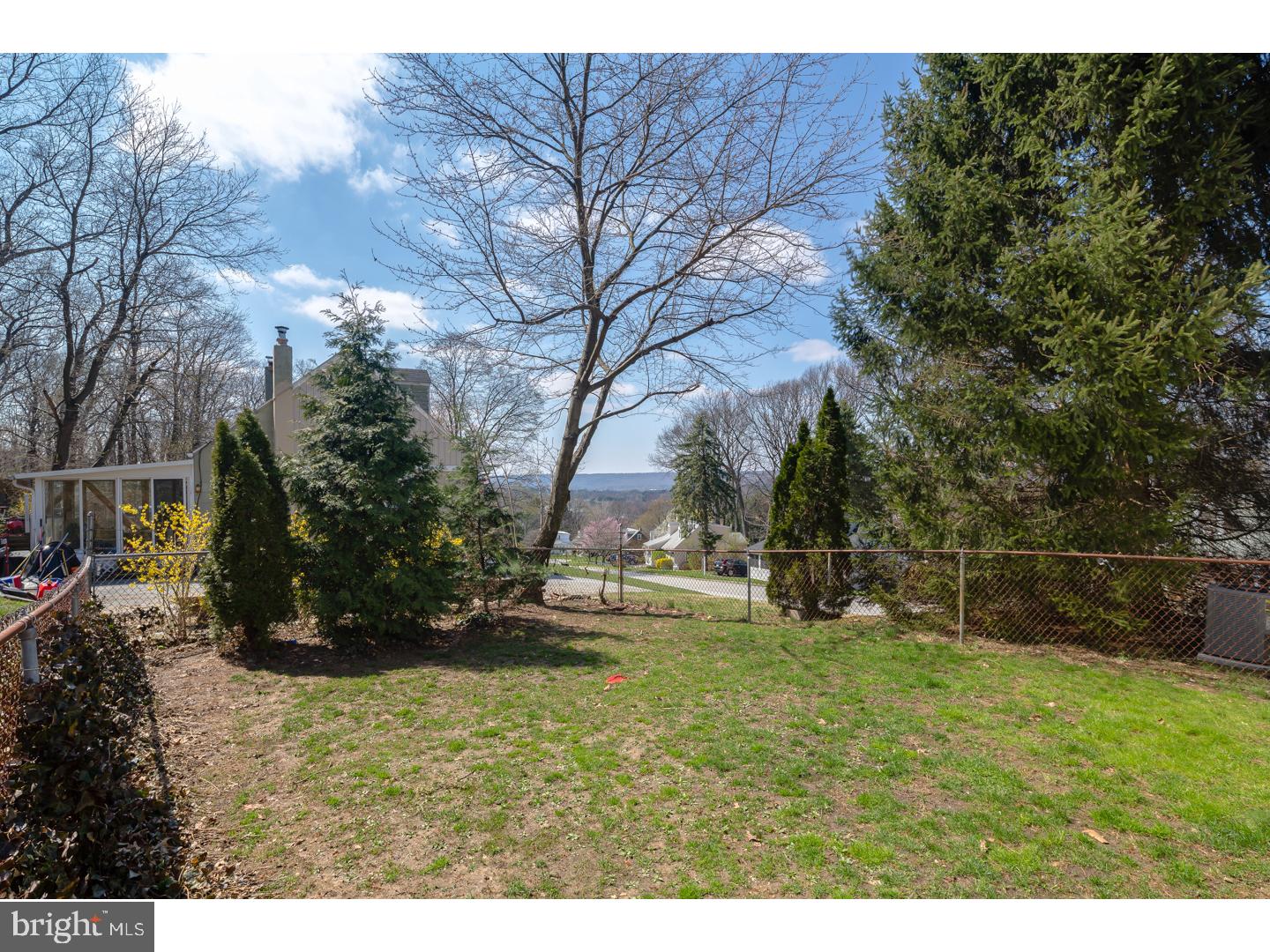 52 Fahnestock Road Malvern, PA 19355 - Photo 22 of 25 Back Yard