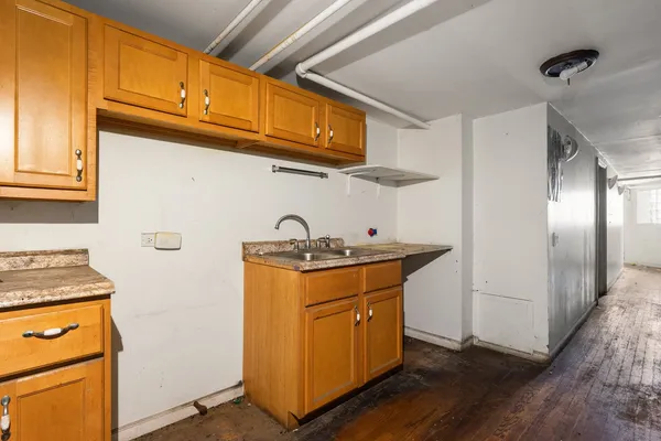 $549,999 | 5404 South Drexel Avenue, Chicago, IL 60615