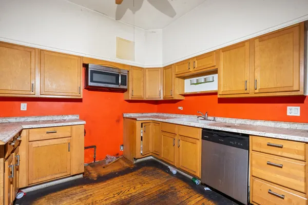 $549,999 | 5404 South Drexel Avenue, Chicago, IL 60615